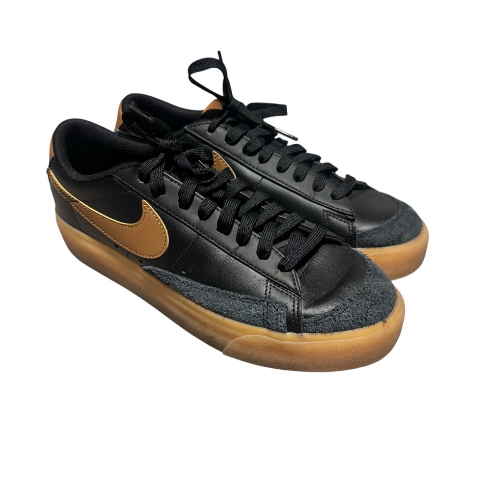 Nike Women's Blazer Low Platform Sneaker Leather Suede Black British Tan Size 9 - Picture 2 of 8